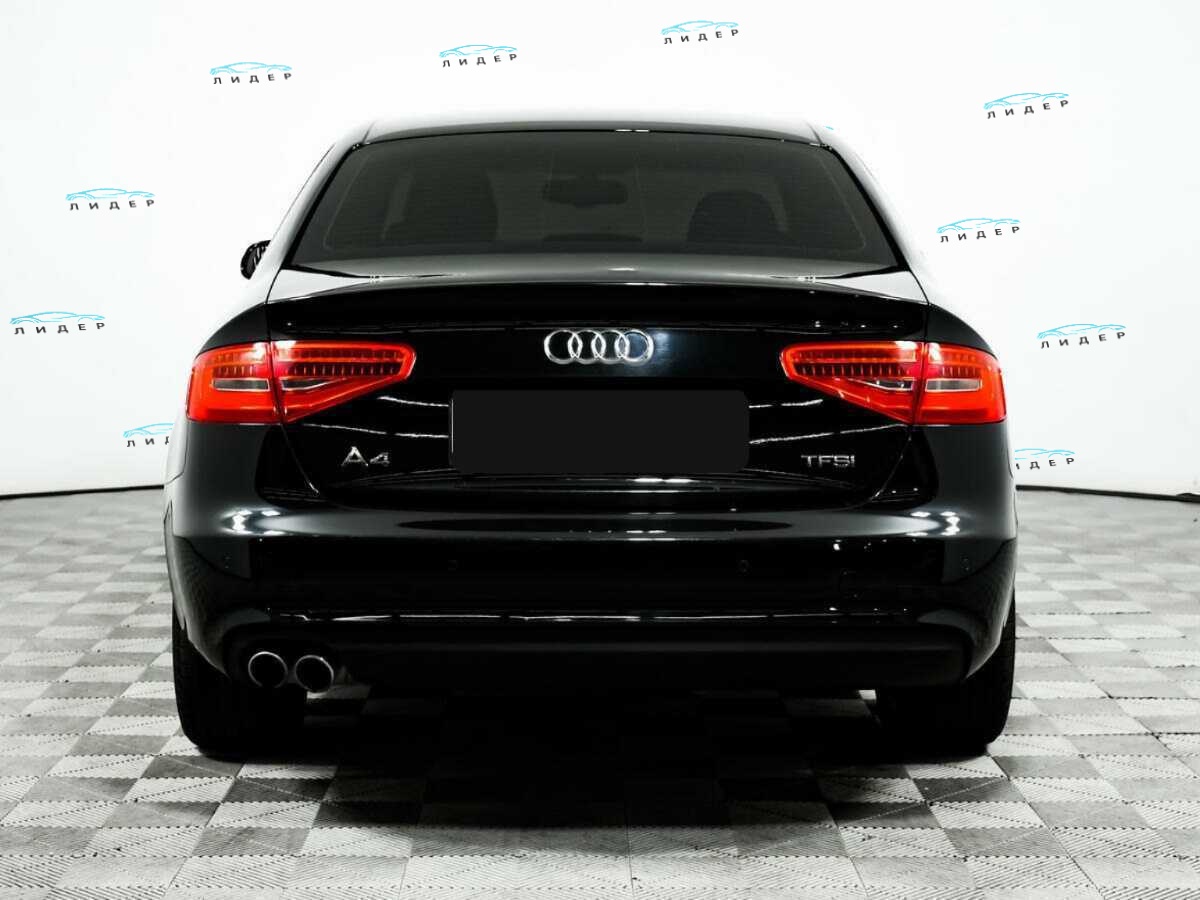 Б/У Ауди А4 2015 года. Фото: #4