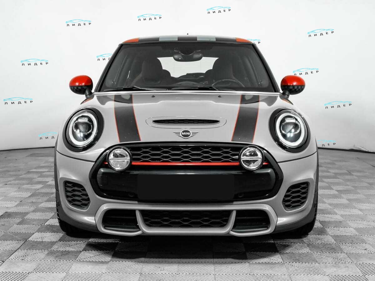 Б/У Мини Хэтч 2018 года. Фото: #1