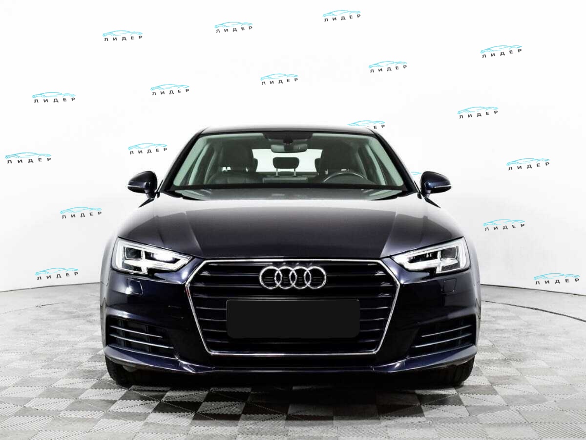 Б/У Ауди А4 2017 года. Фото: #1