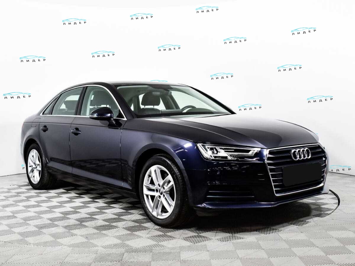 Б/У Ауди А4 2017 года. Фото: #2