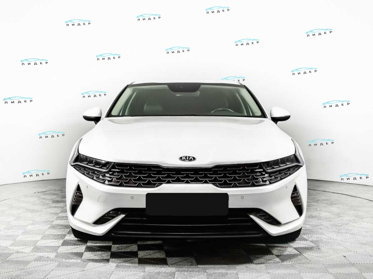 Б/У Киа К5 2021 года. Фото: #1