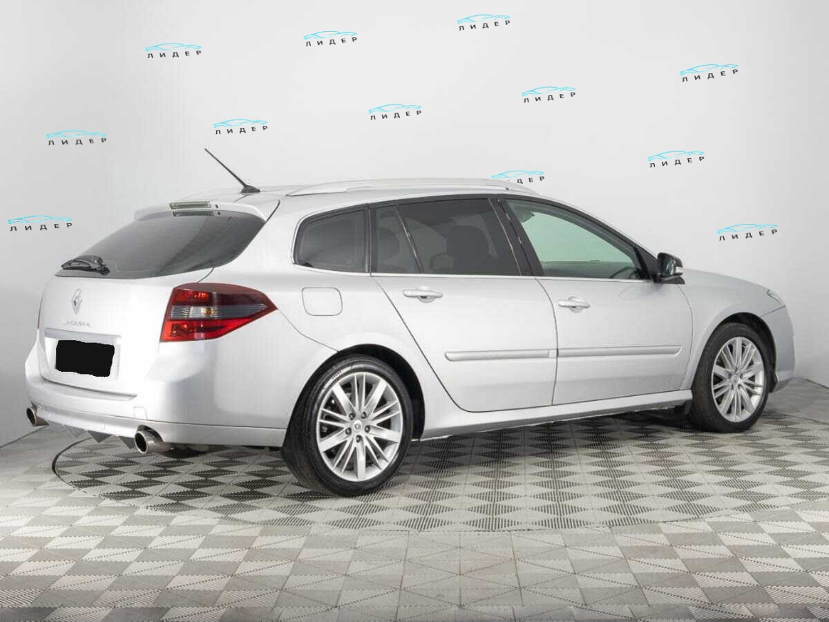 Б/У Рено Лагуна 2008 года. Фото: #4