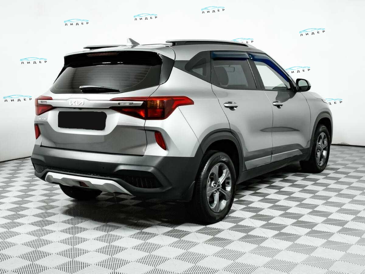 Б/У Киа Сельтос 2022 года. Фото: #4