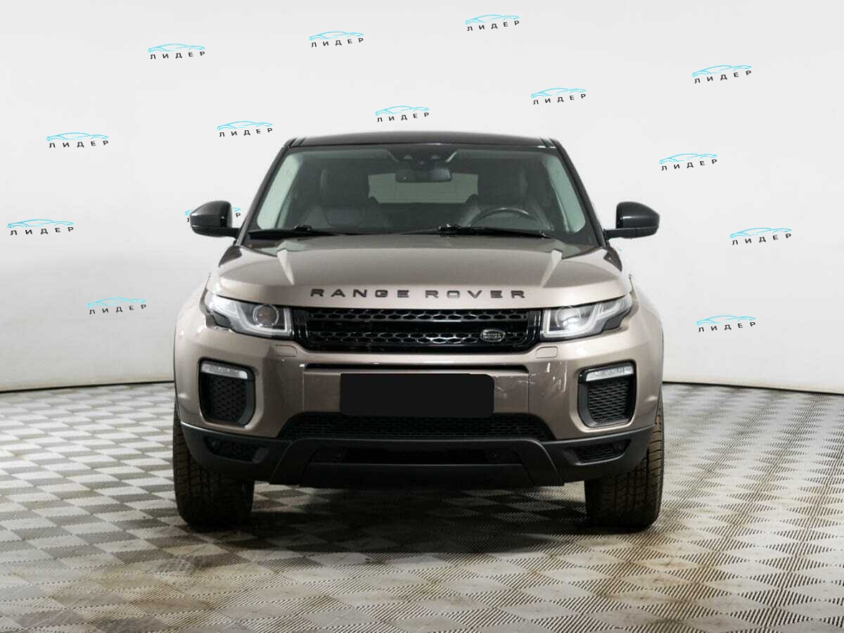 Б/У Лэнд Ровер Рэнж Ровер Эвок 2017 года. Фото: #1