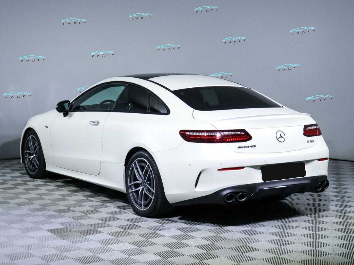 Б/У Мерседес-Бенц Е-Класс АМГ 2020 года. Фото: #5