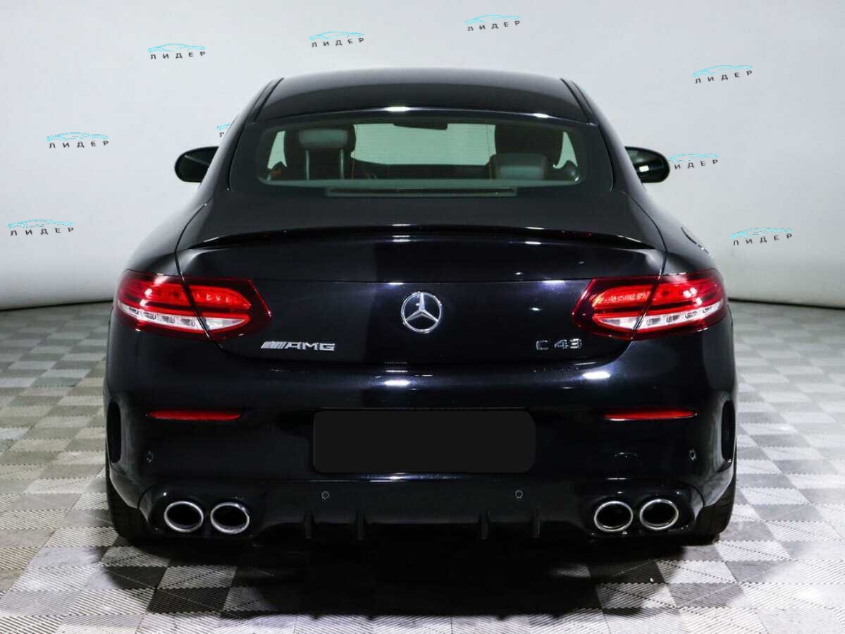 Б/У Мерседес-Бенц Ц-Класс АМГ 2019 года. Фото: #4