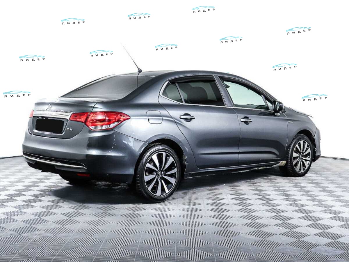 Б/У Ситроен Ц4 2014 года. Фото: #4