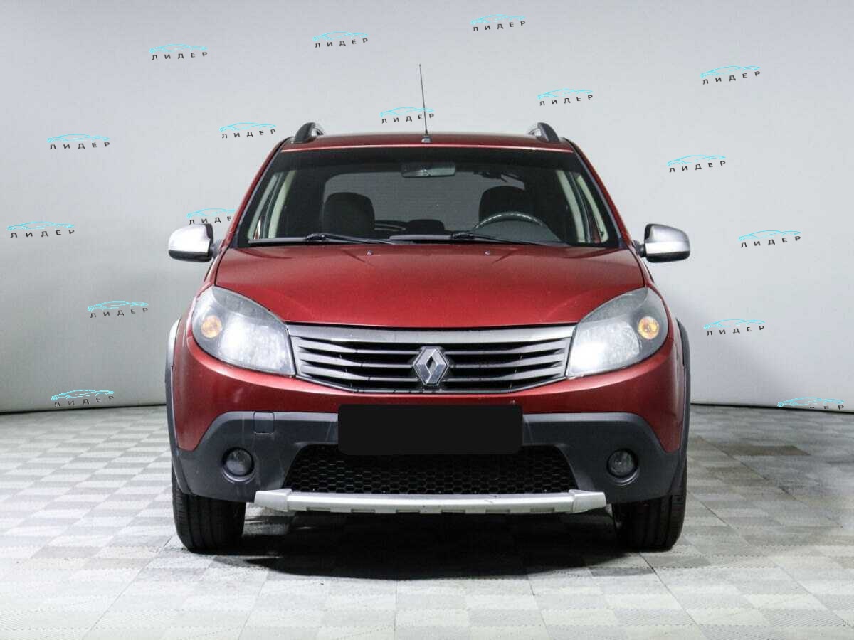 Б/У Рено Сандеро 2011 года. Фото: #1