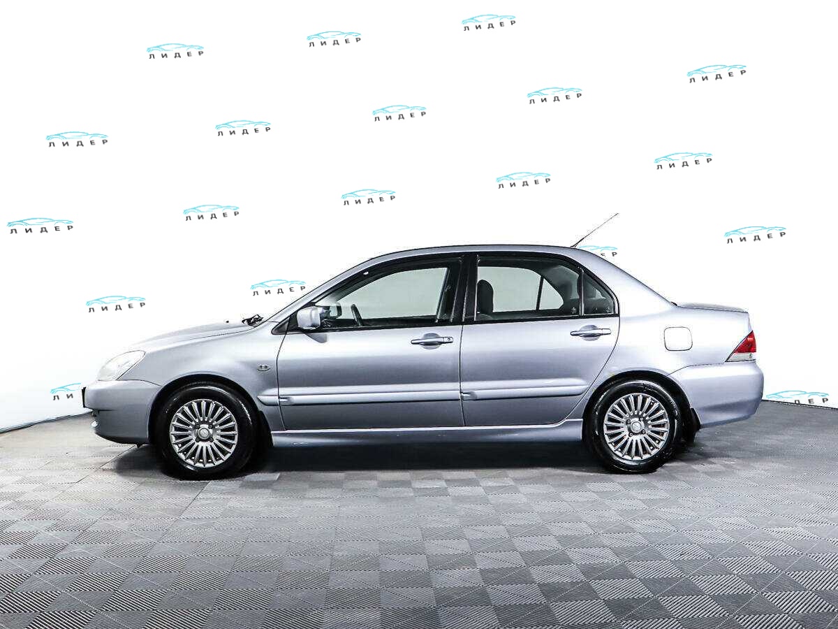 Б/У Митсубиши Лансер 2005 года. Фото: #7