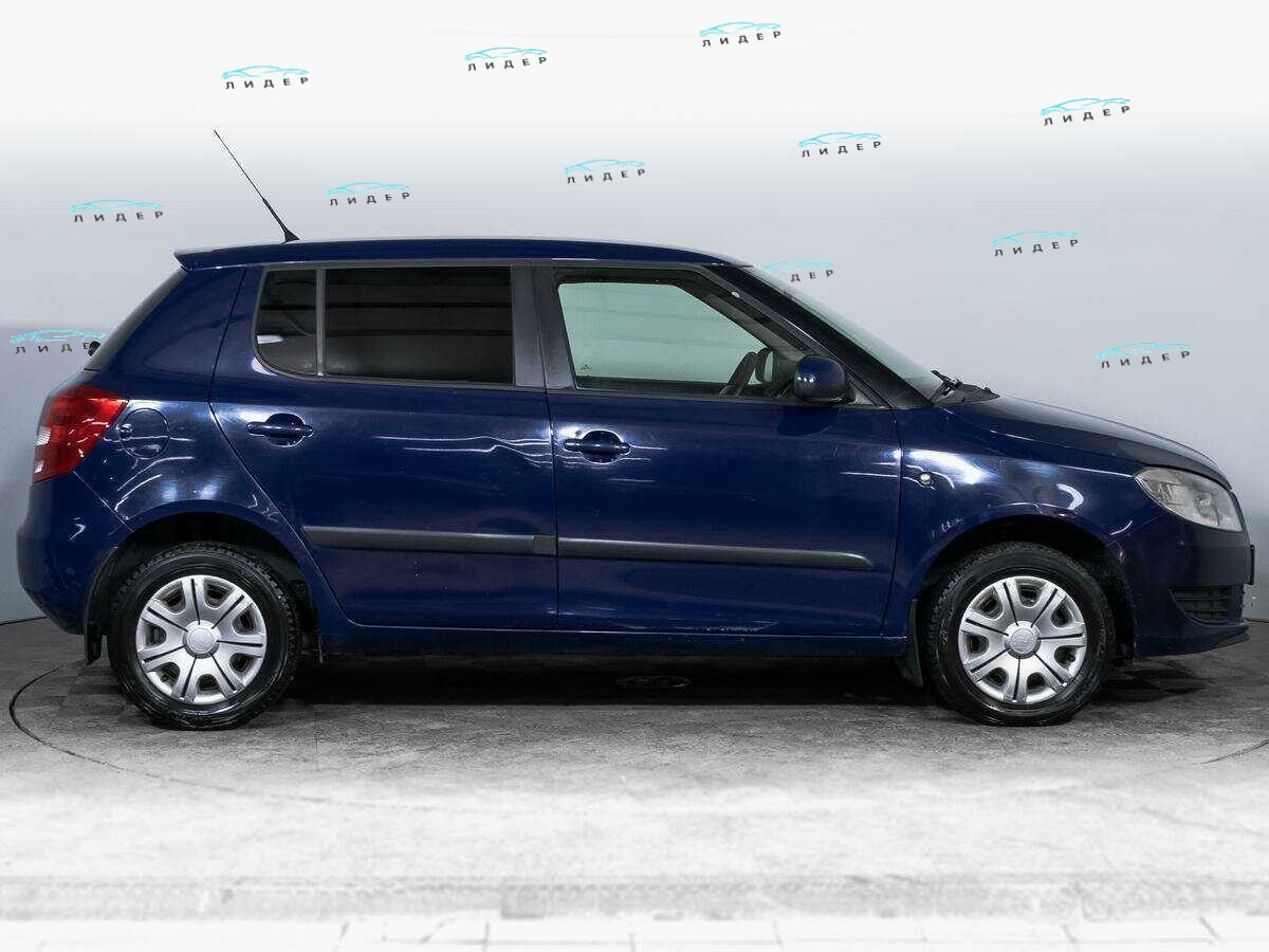 Б/У Шкода Фабия 2010 года. Фото: #3