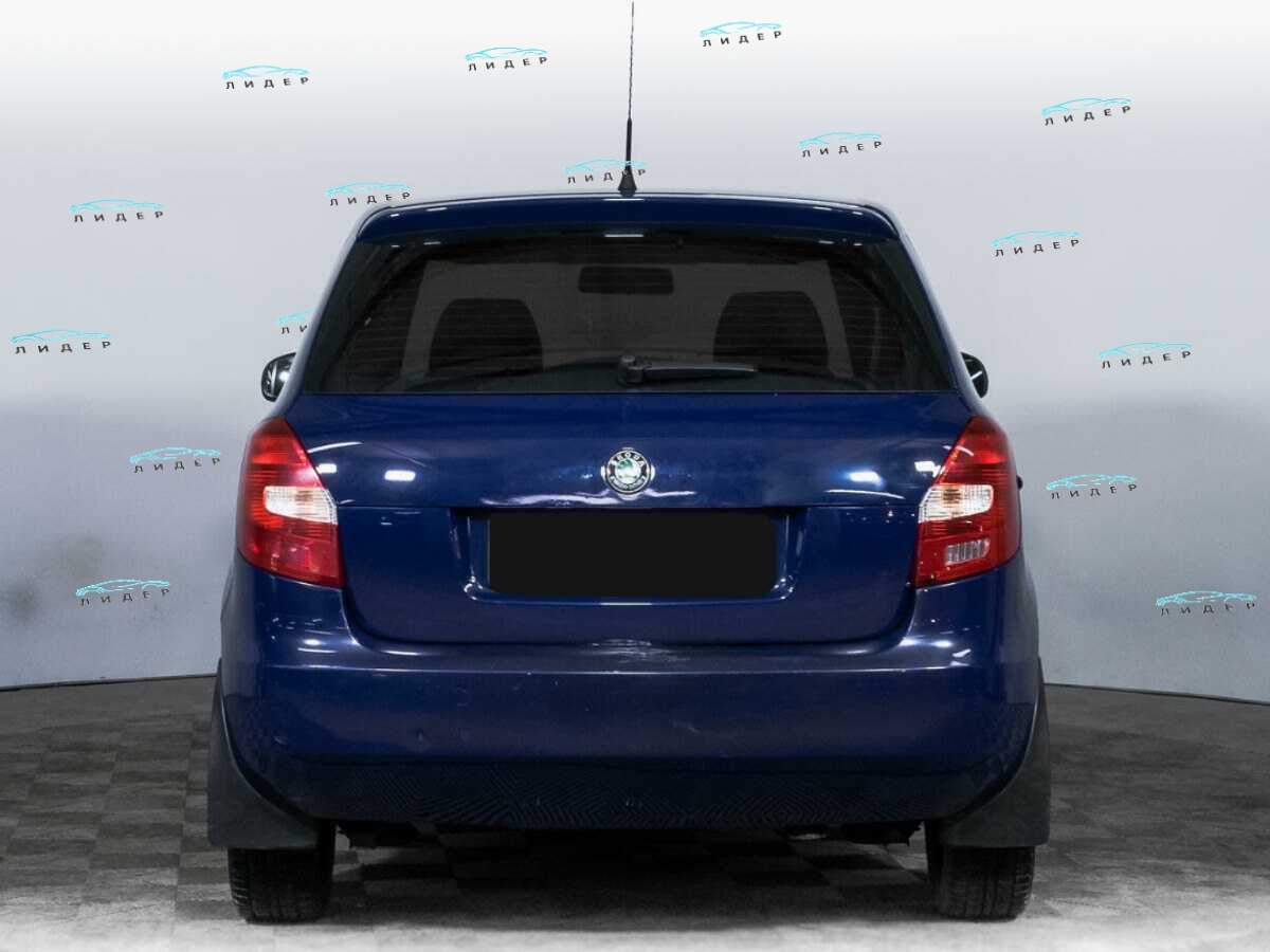 Б/У Шкода Фабия 2010 года. Фото: #5