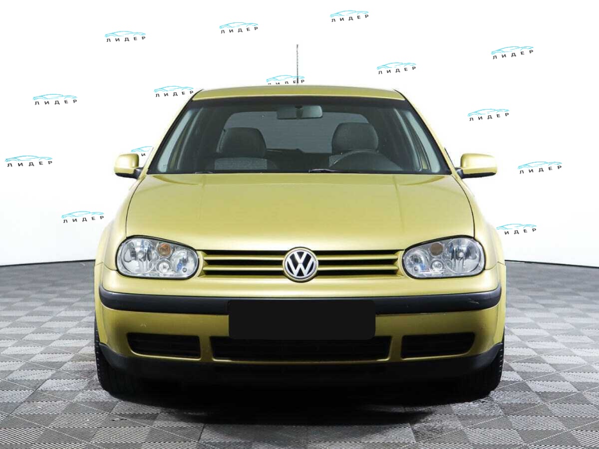 Б/У Фольксваген Гольф 1999 года. Фото: #1