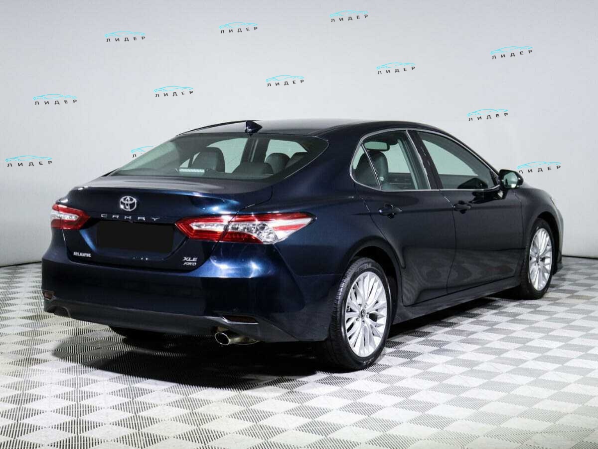 Б/У Тойота Камри 2020 года. Фото: #3