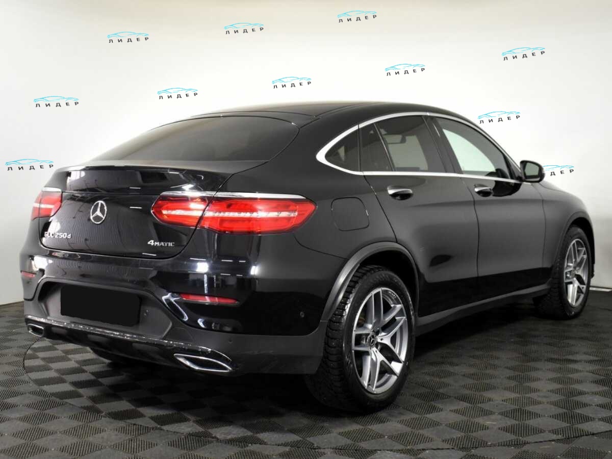 Б/У Мерседес-Бенц ГЛЦ Купе 2017 года. Фото: #3