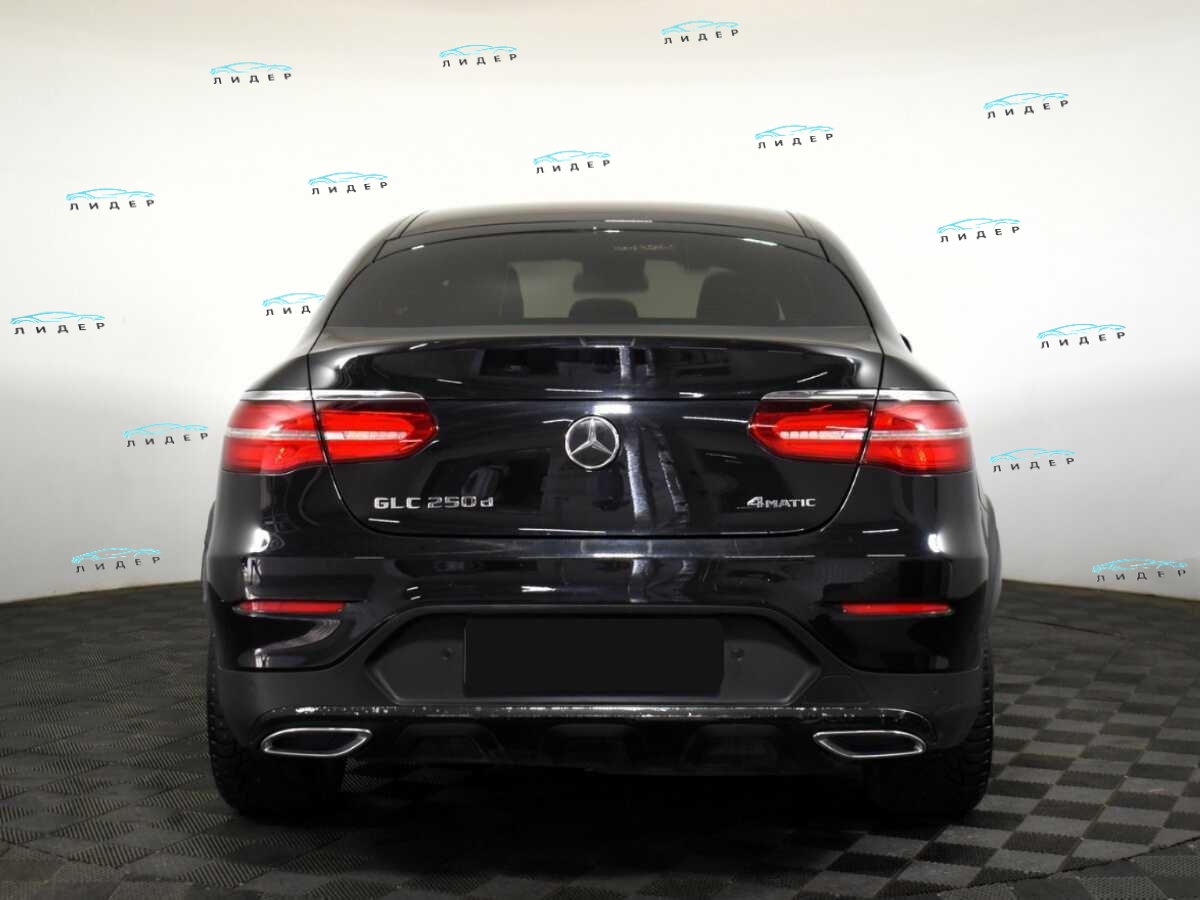 Б/У Мерседес-Бенц ГЛЦ Купе 2017 года. Фото: #4