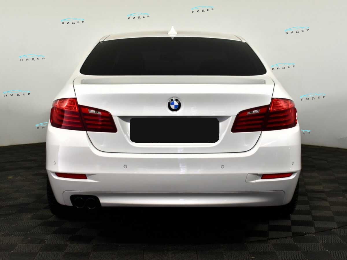 Б/У БМВ 5 серии 2016 года. Фото: #4
