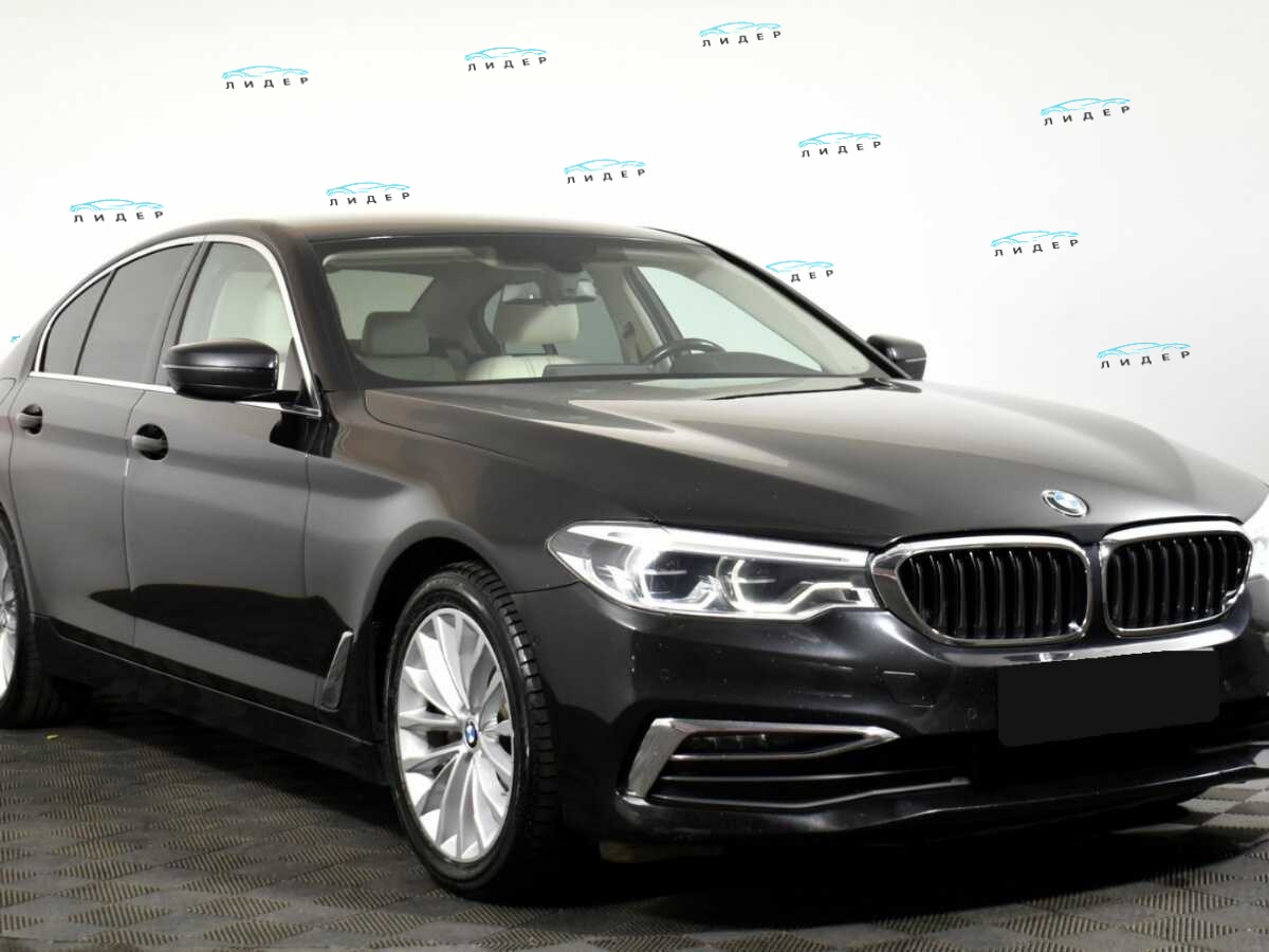Б/У БМВ 5 серии 2019 года. Фото: #2