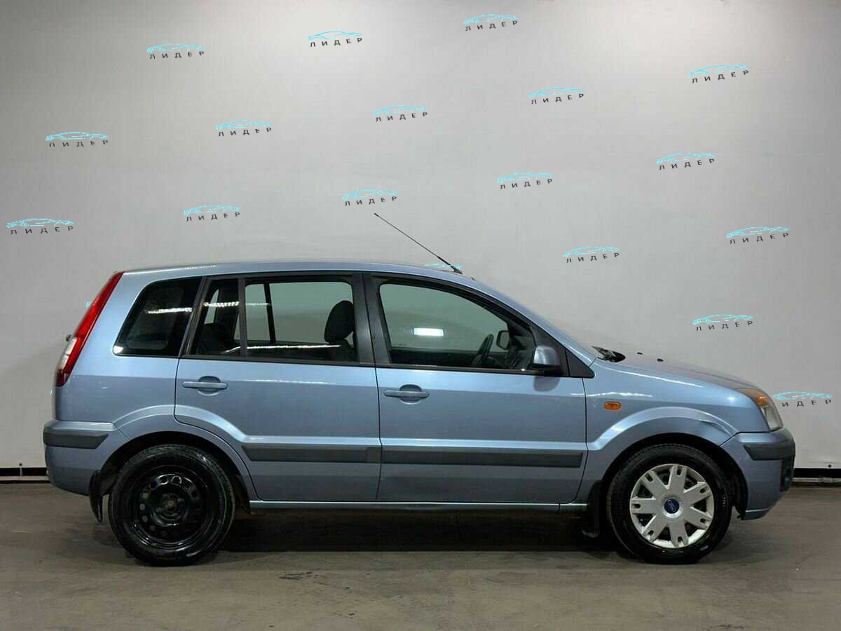 Б/У Форд Фьюжн 2007 года. Фото: #3