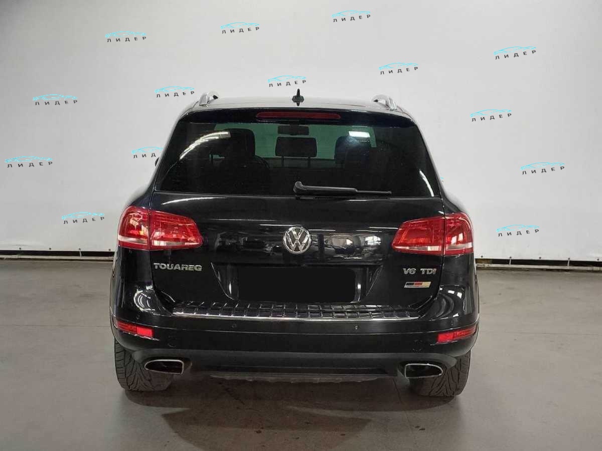 Б/У Фольксваген Туарег 2013 года. Фото: #5