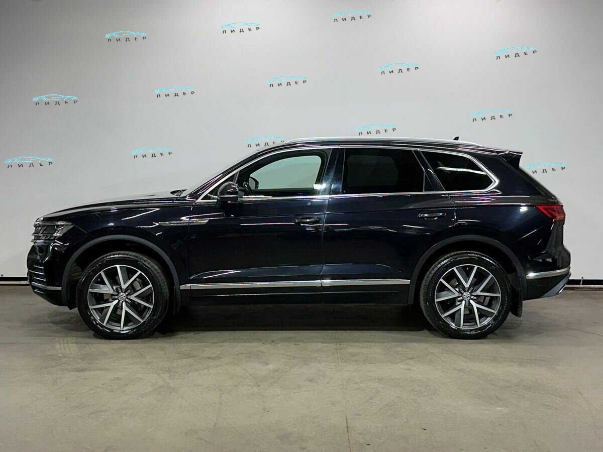 Б/У Фольксваген Туарег 2020 года. Фото: #7