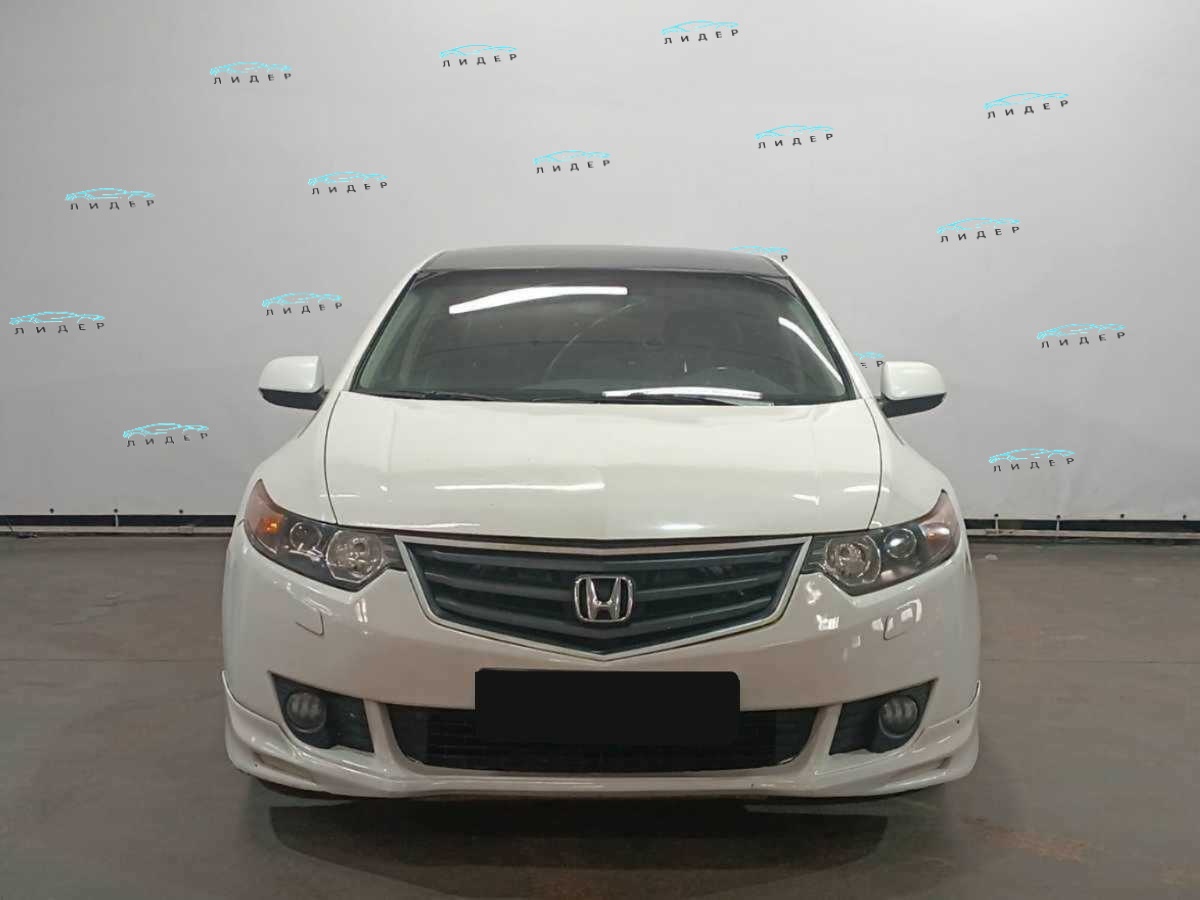 Б/У Хонда Аккорд 2008 года. Фото: #1