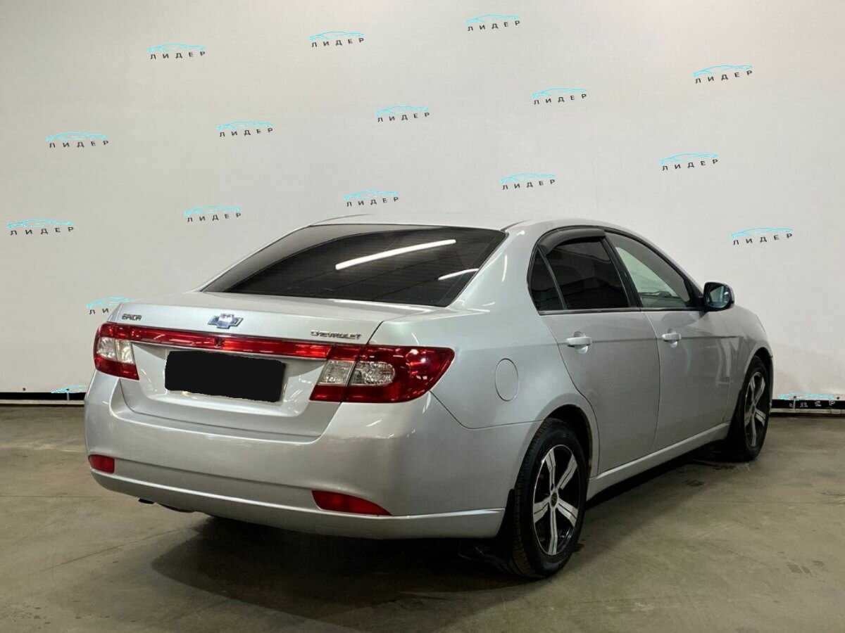 Б/У Шевроле Эпика 2010 года. Фото: #7