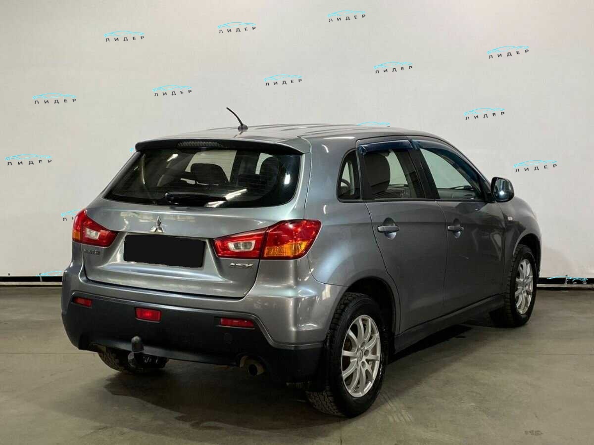 Б/У Митсубиши АС-Икс 2011 года. Фото: #4