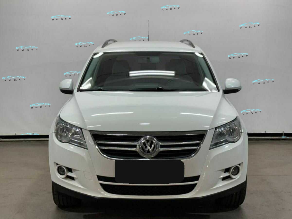 Б/У Фольксваген Тигуан 2010 года. Фото: #1