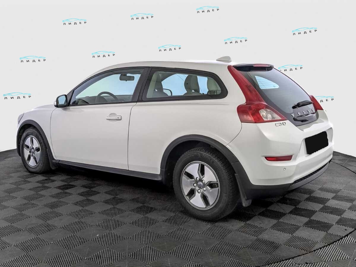 Б/У Вольво Ц30 2012 года. Фото: #6