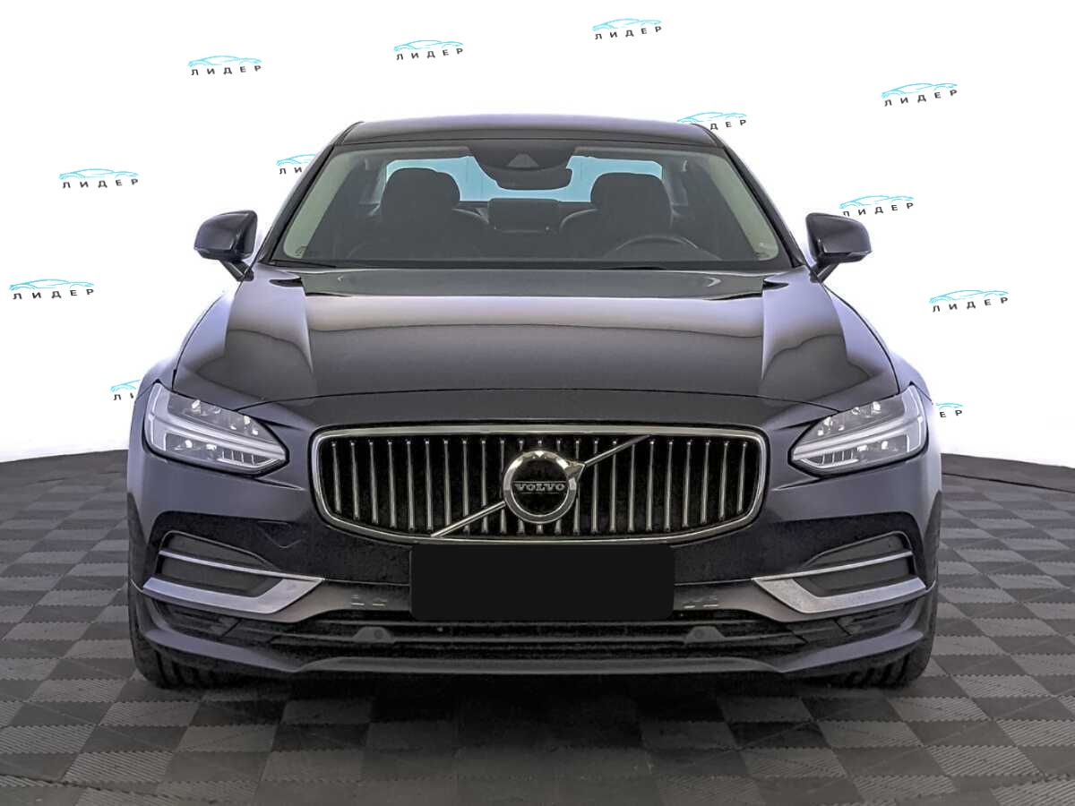 Б/У Вольво С90 2019 года. Фото: #1