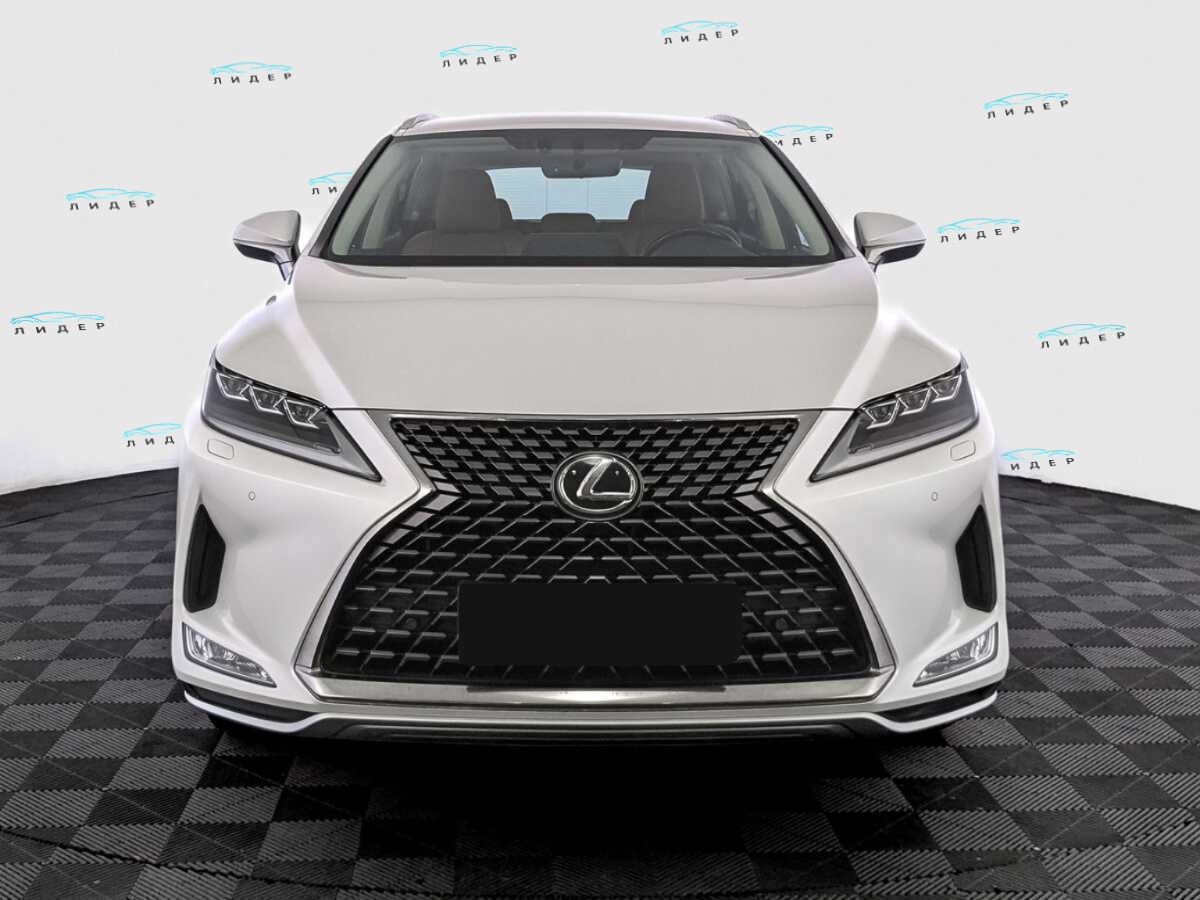 Б/У Лексус Р-Икс 2020 года. Фото: #1