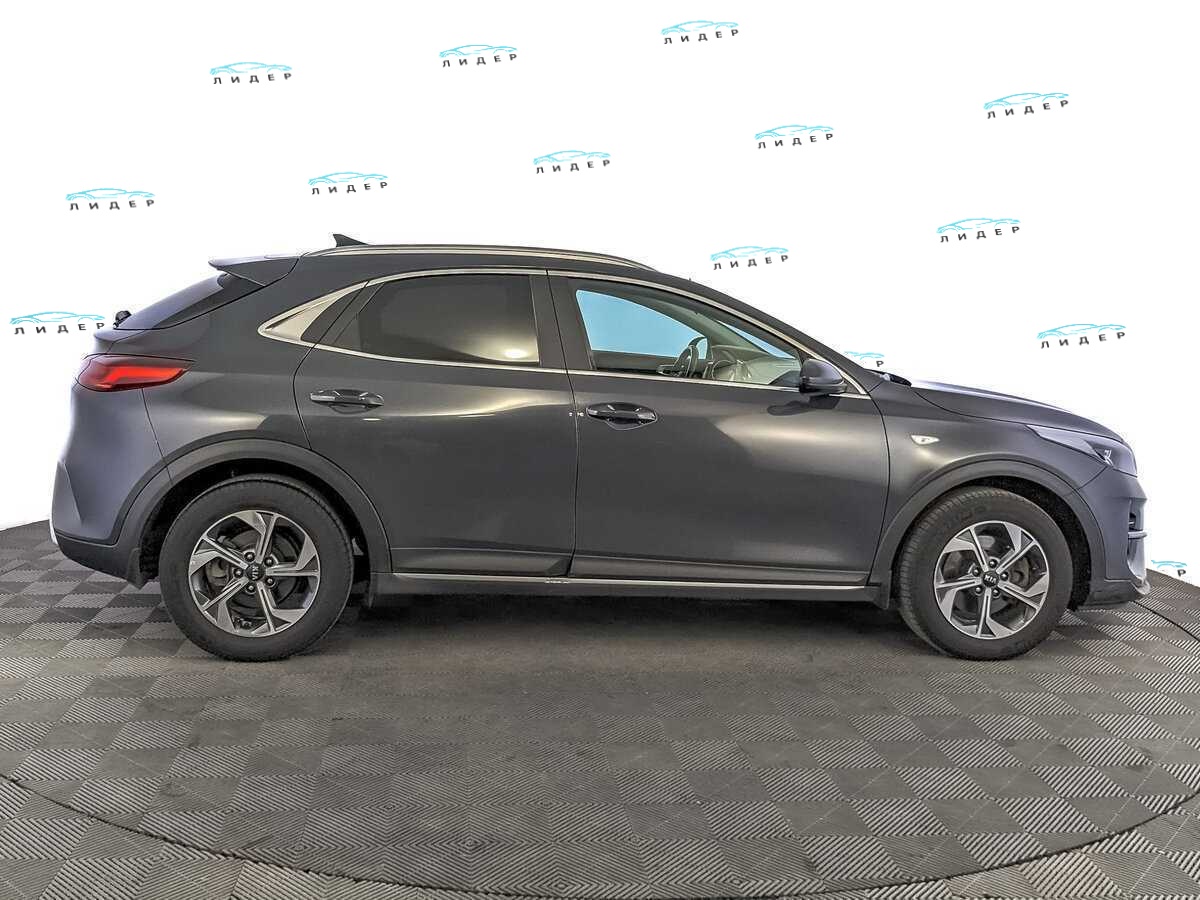 Б/У Киа Икс-Сид 2021 года. Фото: #3