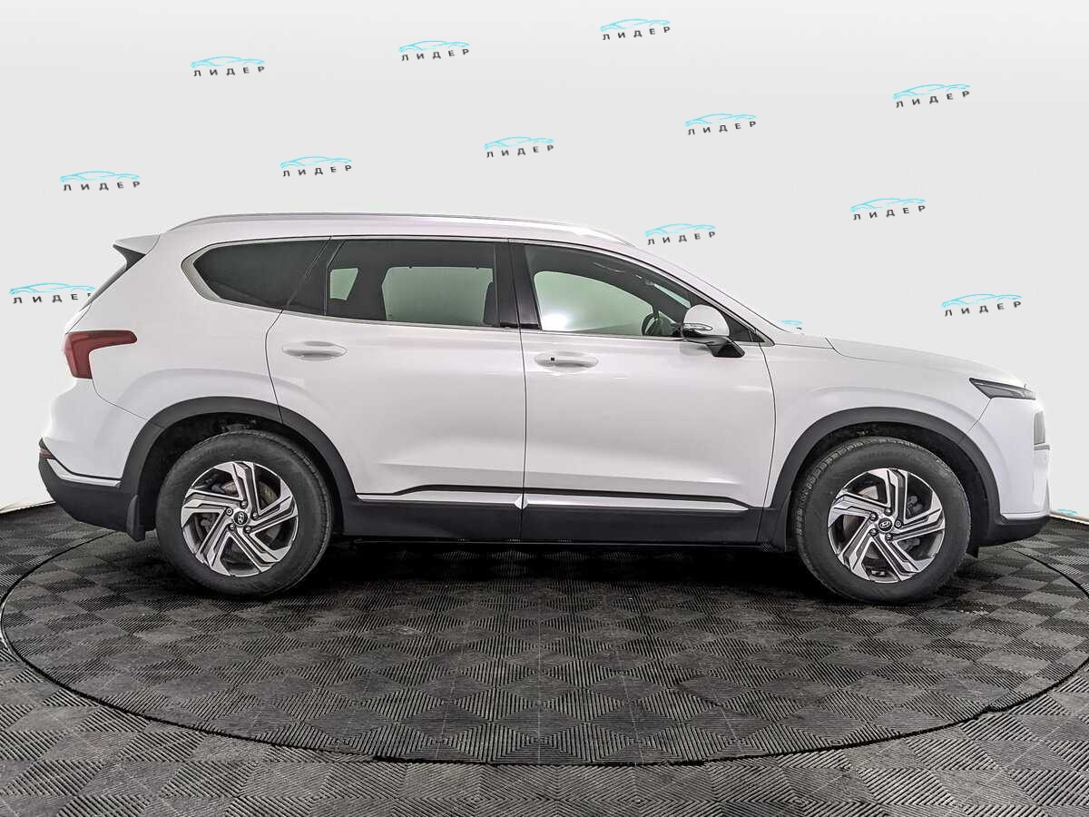Б/У Хендай Санта Фе 2022 года. Фото: #3