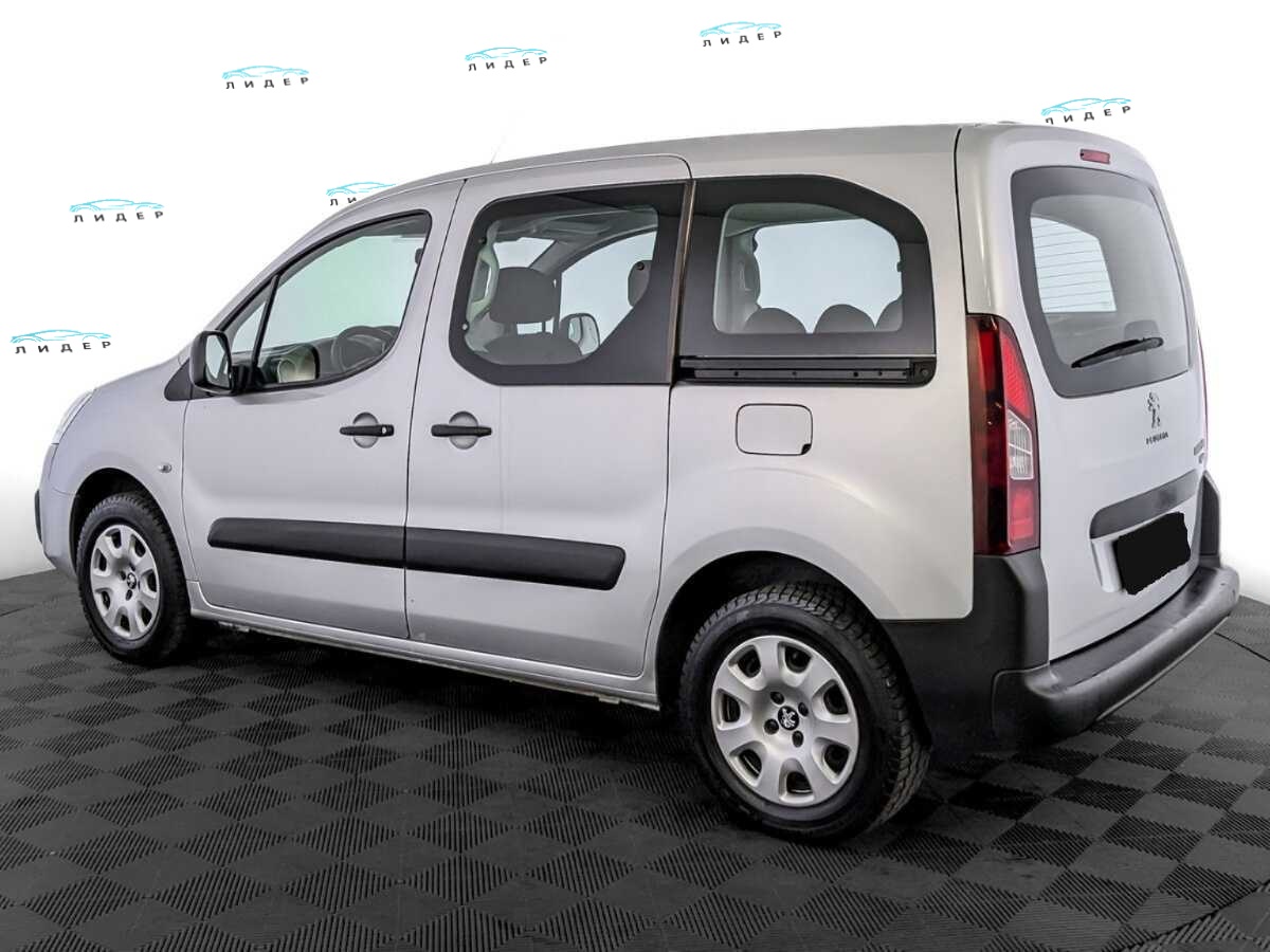 Б/У Пежо Партнер 2018 года. Фото: #6