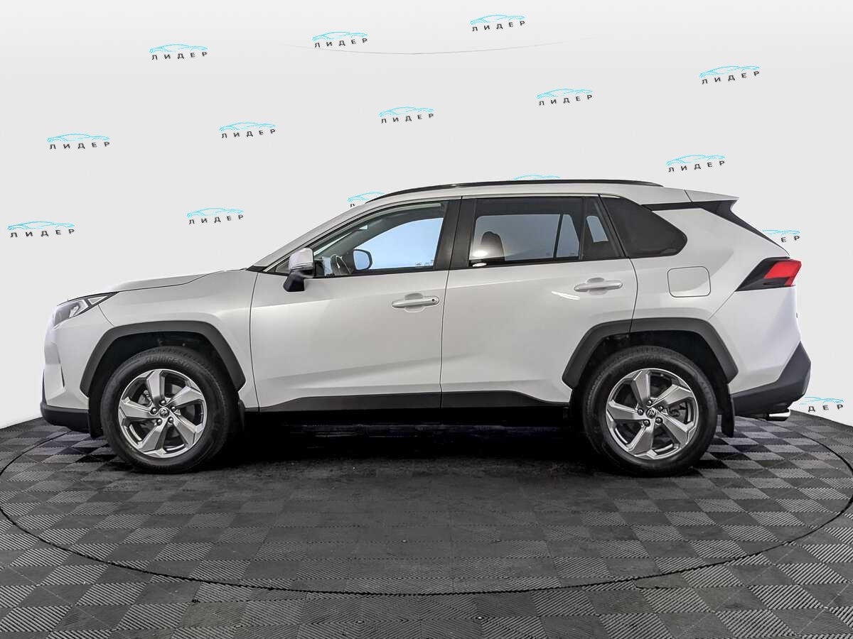 Б/У Тойота Рав4 2021 года. Фото: #7