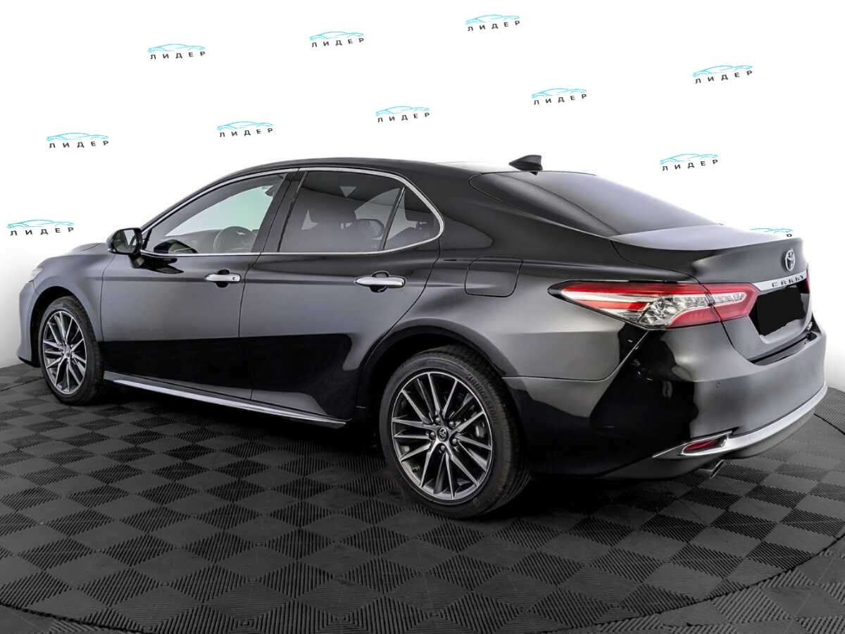 Б/У Тойота Камри 2023 года. Фото: #6