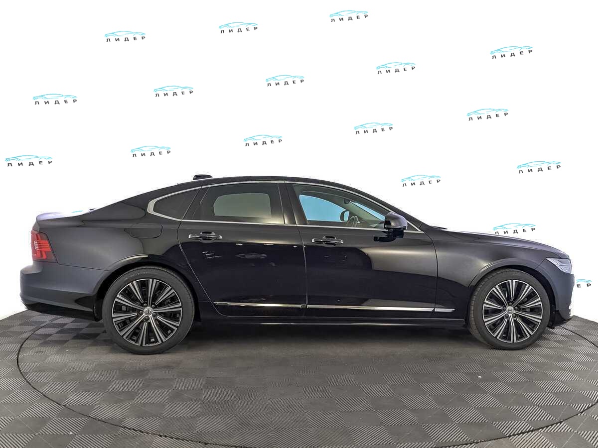 Б/У Вольво С90 2021 года. Фото: #3