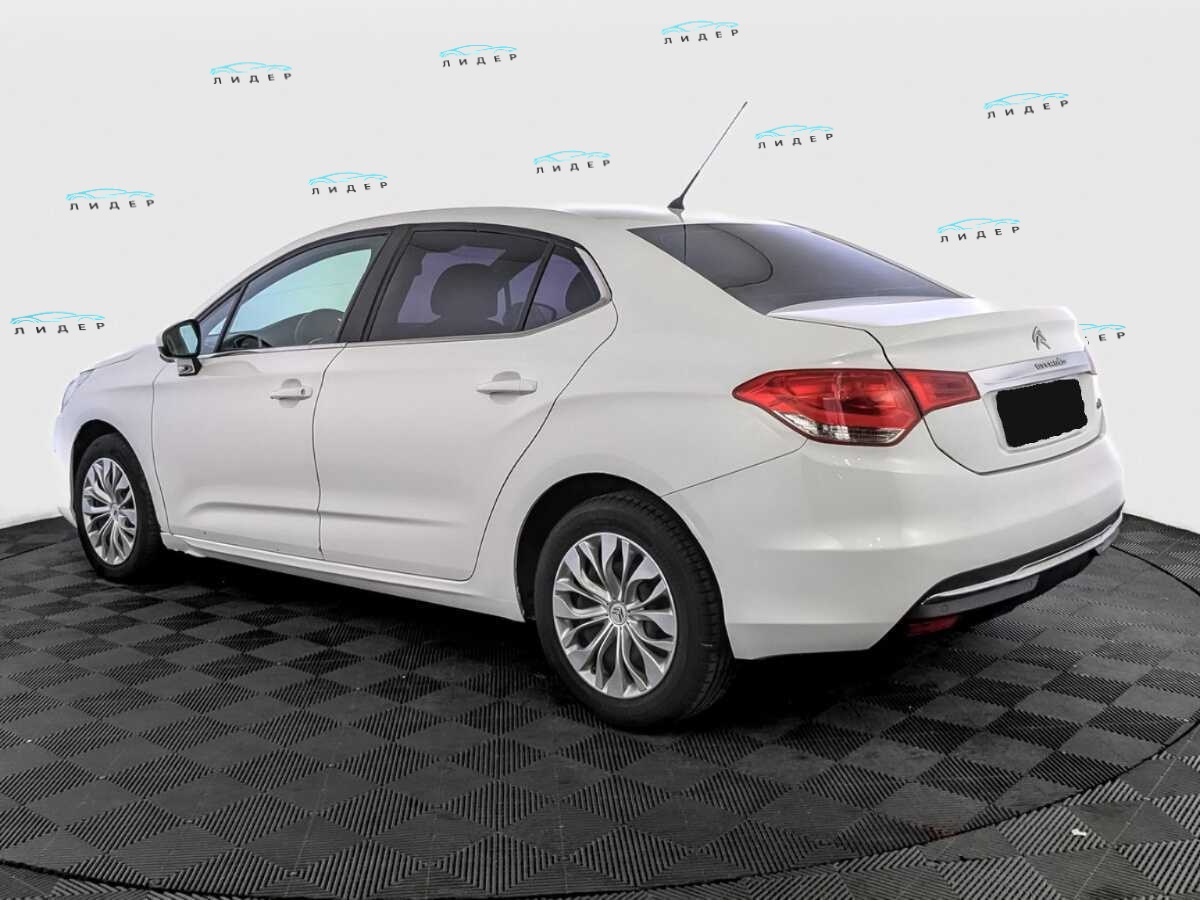 Б/У Ситроен Ц4 2014 года. Фото: #6