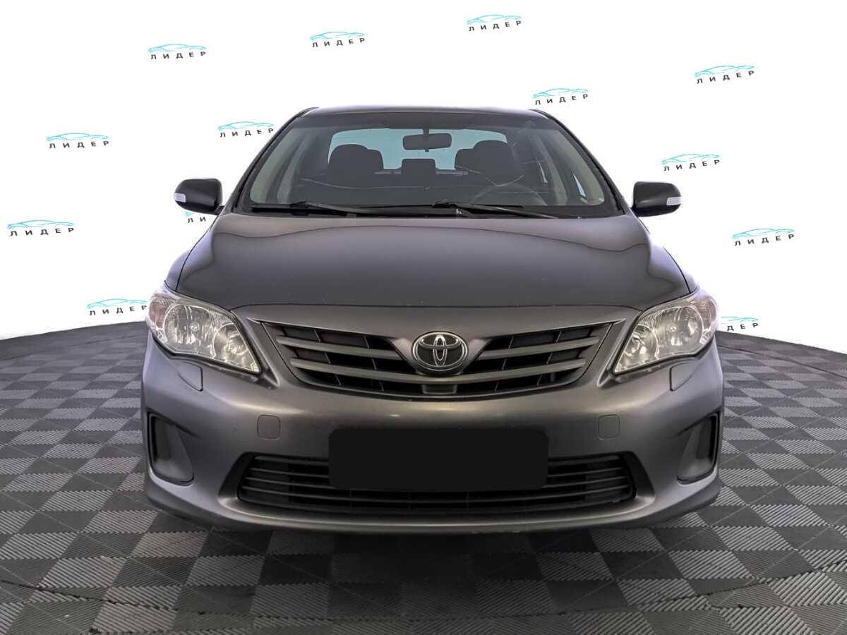 Б/У Тойота Королла 2010 года. Фото: #1