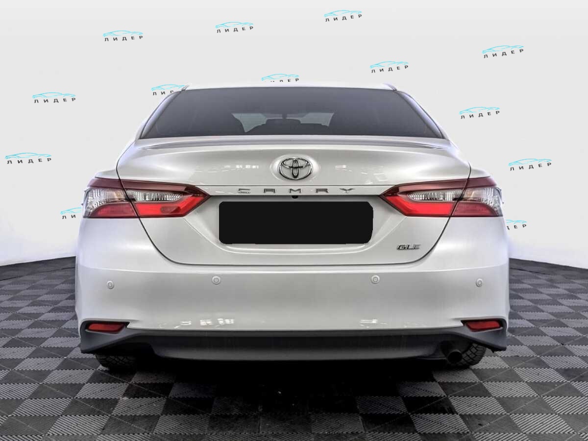 Б/У Тойота Камри 2022 года. Фото: #5