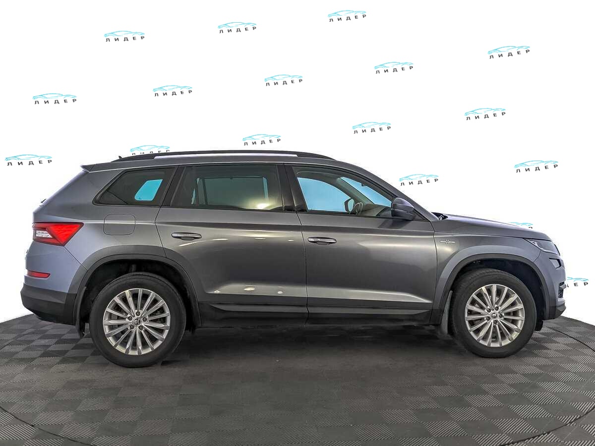 Б/У Шкода Кодиак 2019 года. Фото: #3