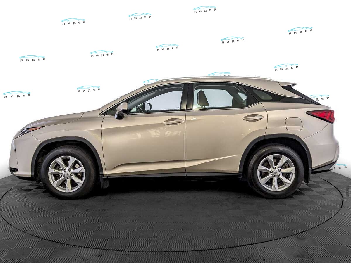 Б/У Лексус Р-Икс 2017 года. Фото: #7