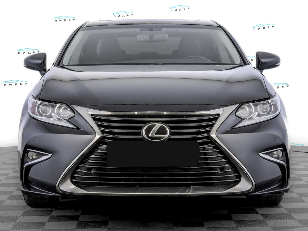 Б/У Лексус ЕС 2018 года. Фото: #1