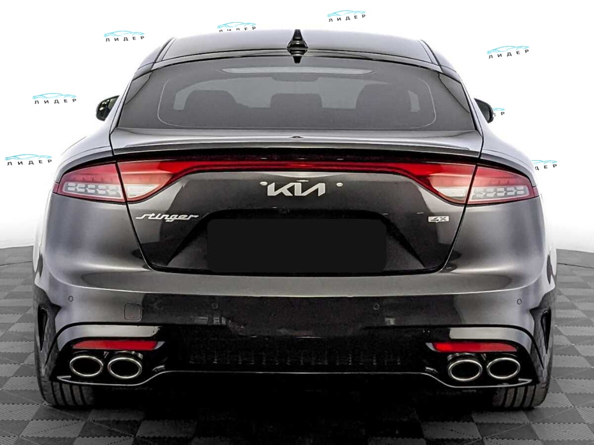 Б/У Киа Стингер 2023 года. Фото: #5