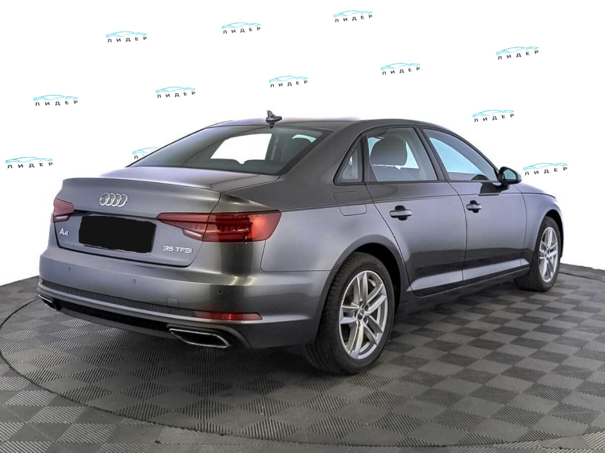 Б/У Ауди А4 2018 года. Фото: #4
