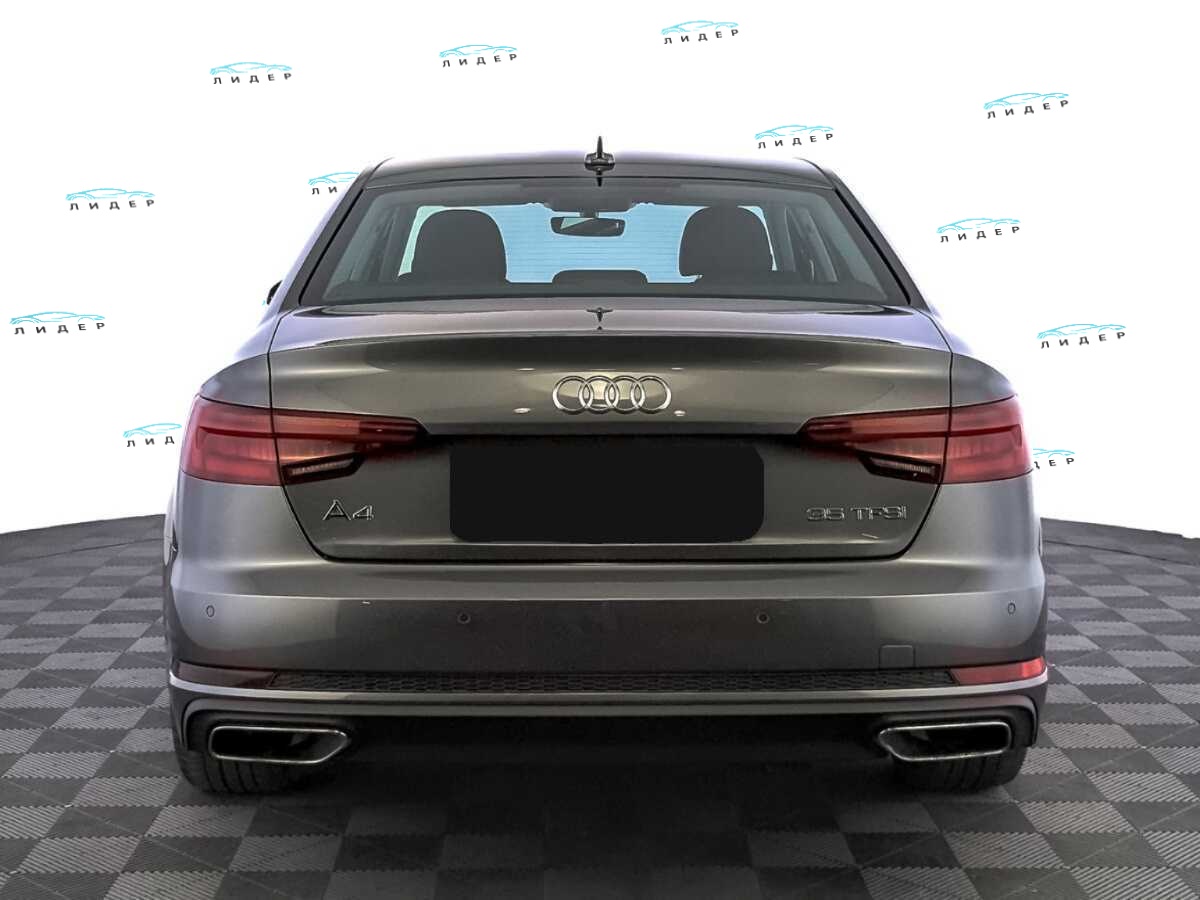 Б/У Ауди А4 2018 года. Фото: #5