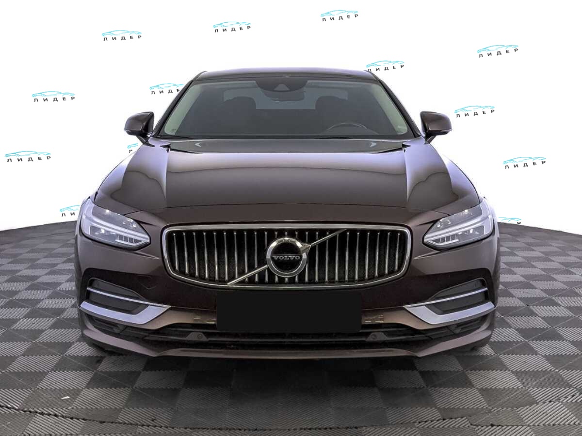 Б/У Вольво С90 2020 года. Фото: #1