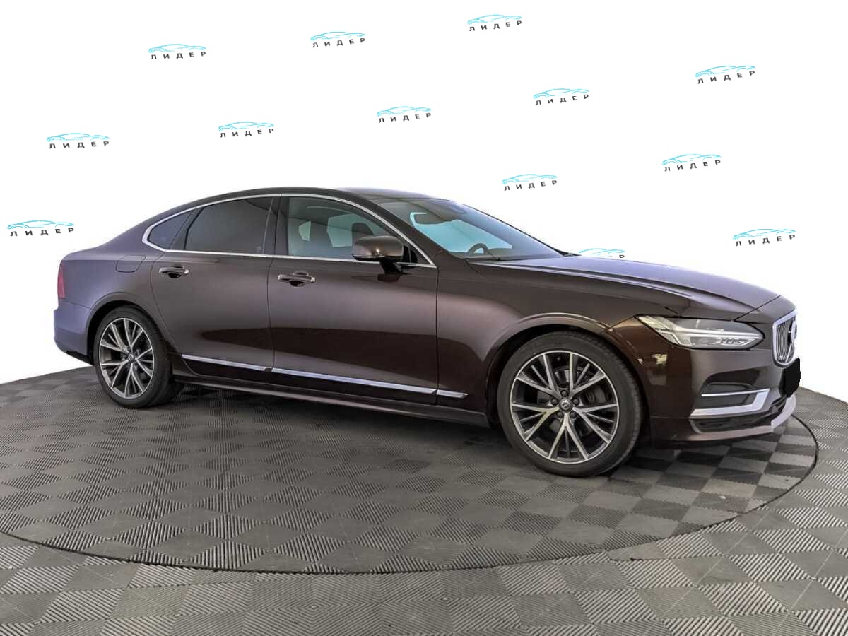 Б/У Вольво С90 2020 года. Фото: #2