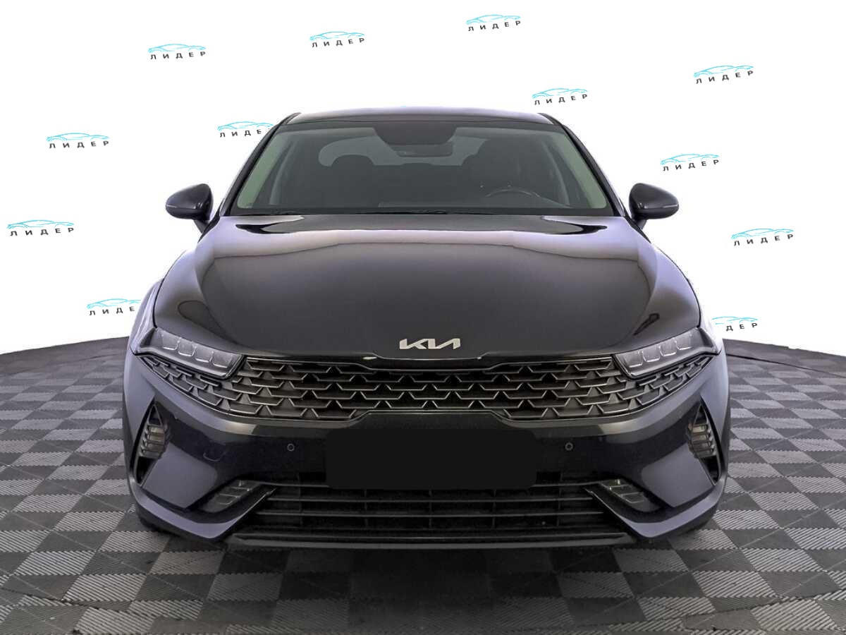 Б/У Киа К5 2021 года. Фото: #1