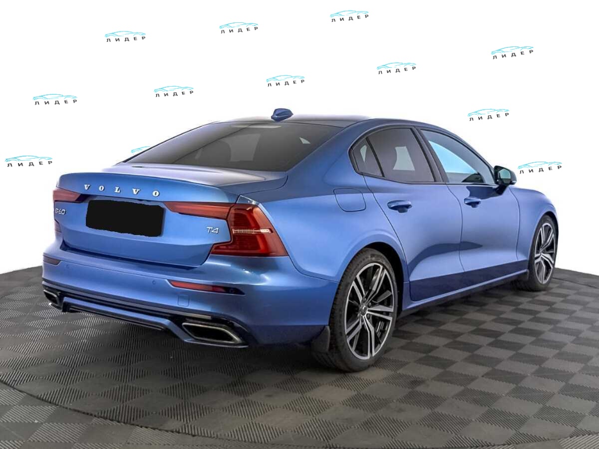 Б/У Вольво С60 2021 года. Фото: #4